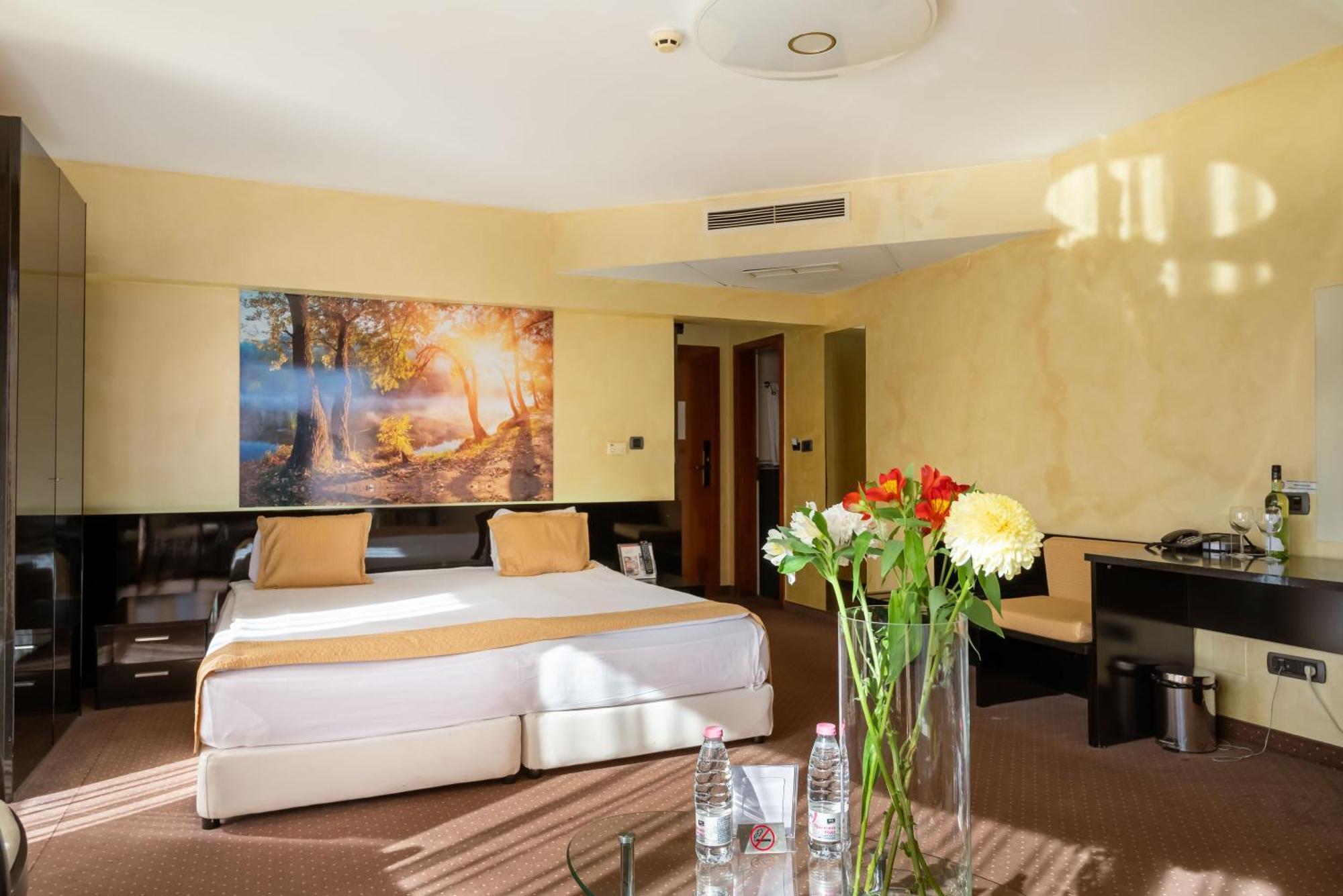 Europe Hotel Σόφια Εξωτερικό φωτογραφία