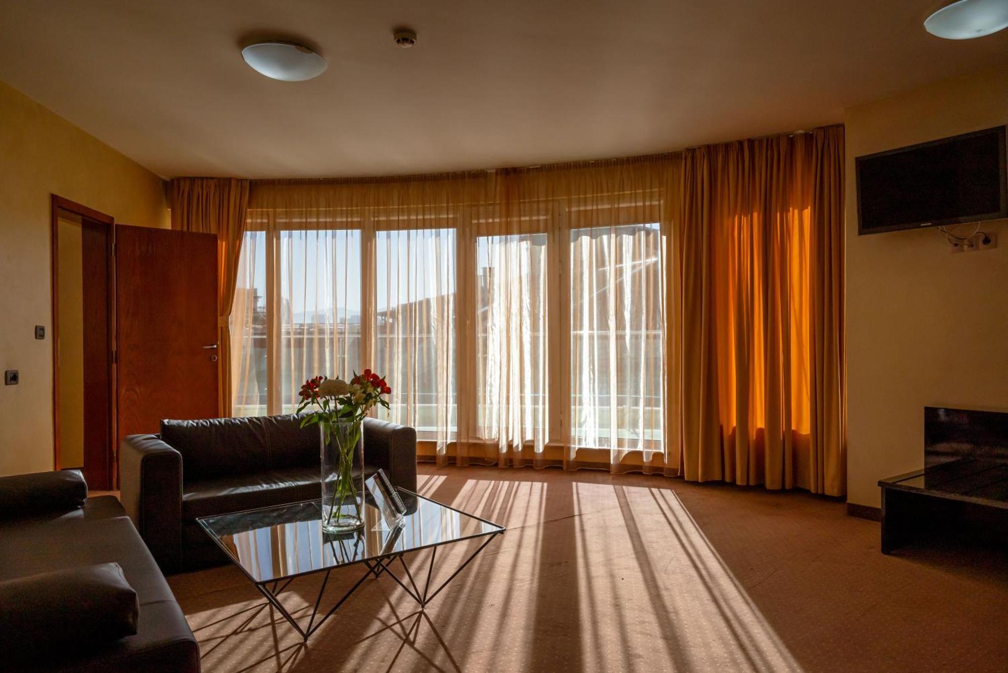 Europe Hotel Σόφια Εξωτερικό φωτογραφία