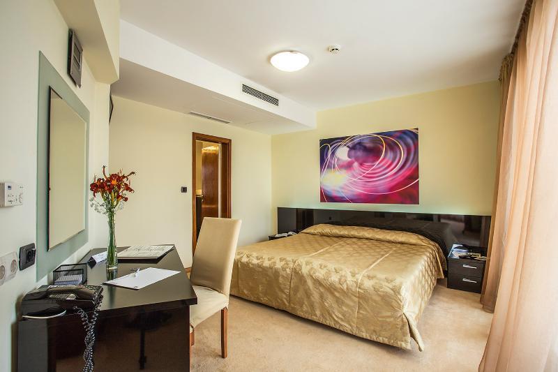 Europe Hotel Σόφια Εξωτερικό φωτογραφία