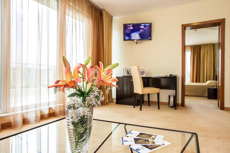 Europe Hotel Σόφια Εξωτερικό φωτογραφία
